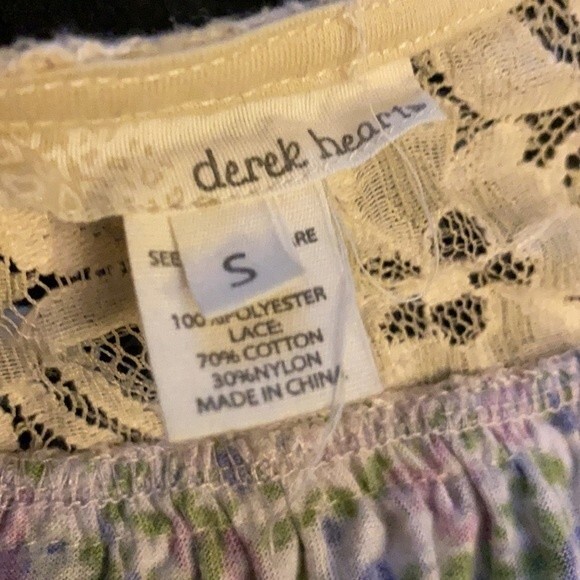 Floral Spring Top - Picture 7 of 9